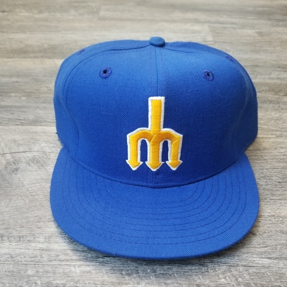 MAKE OFFERS......Bookmark *HATS* 1980s-1990s - Picture 4 of 7